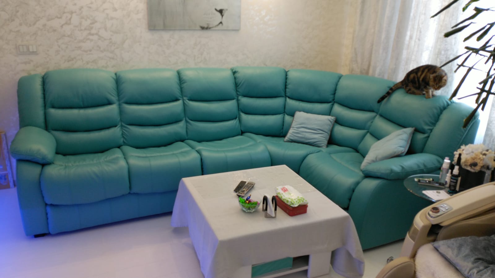 Перетяжка дивана на дому. Северо-Курильск